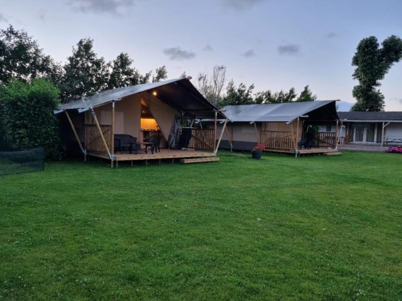 Camping De Tulpenweide Breezand Luaran gambar